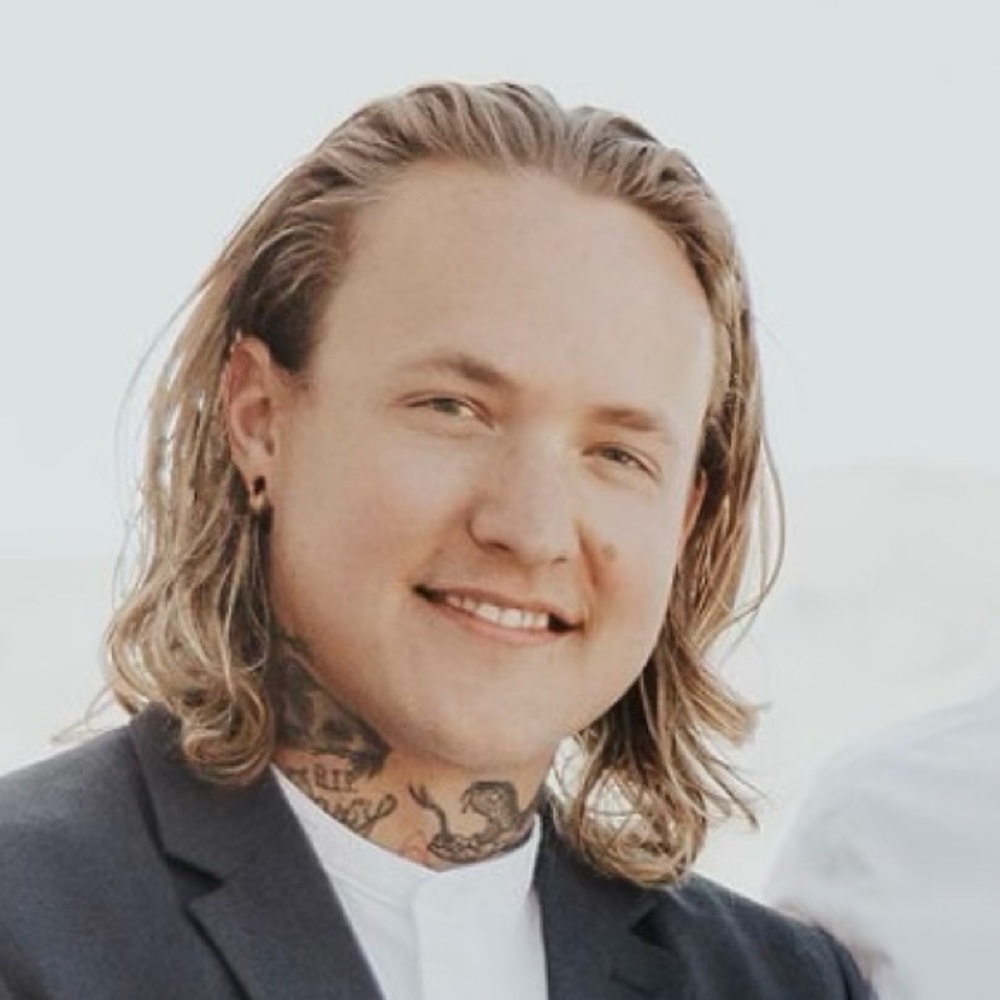 Meet your Posher, Nic